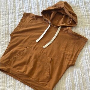 Zyia short sleeve hoodie